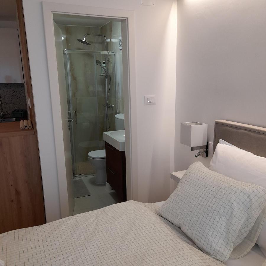 Studio Apartman Four Pearls Karlovac Esterno foto